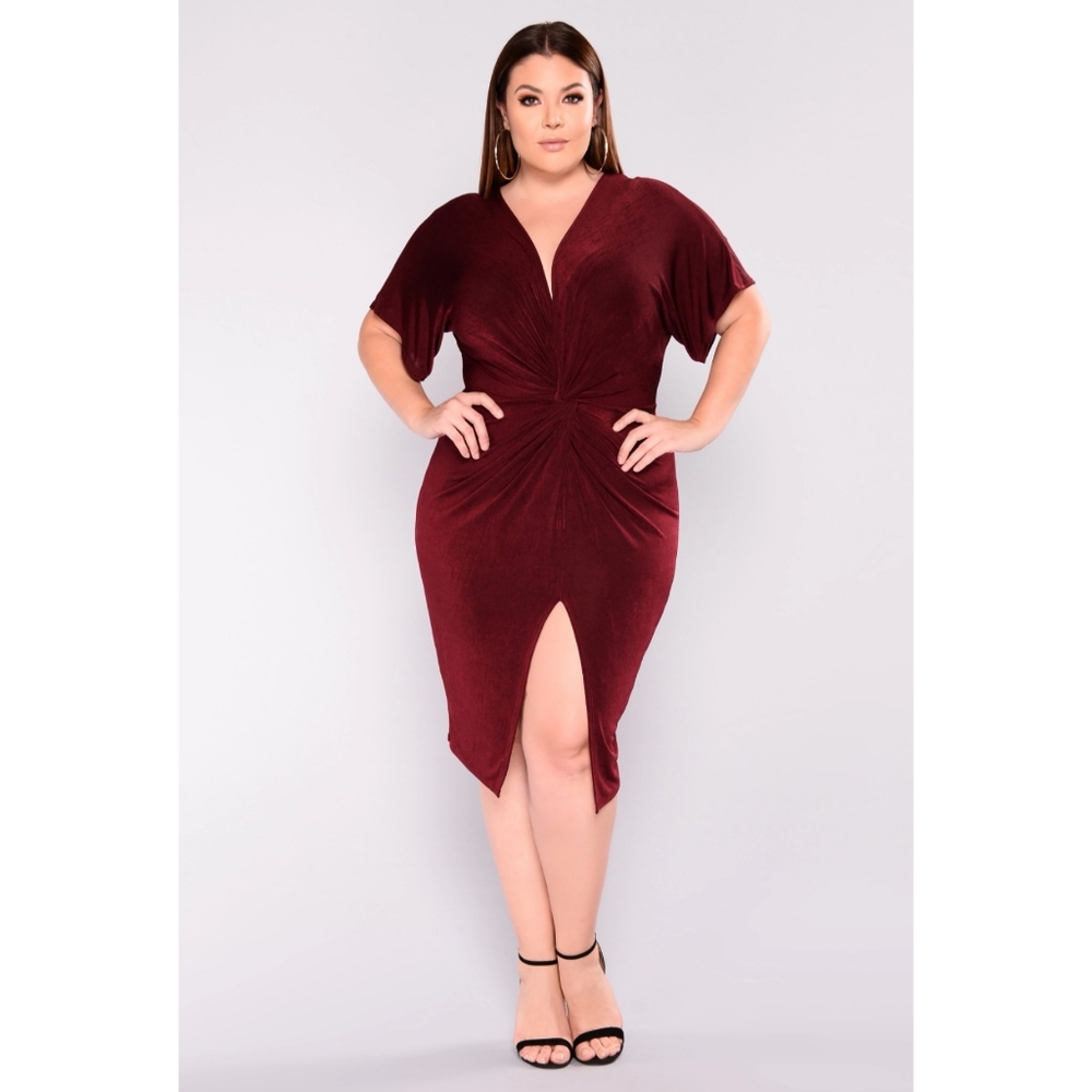 Fashion Nova knot dress